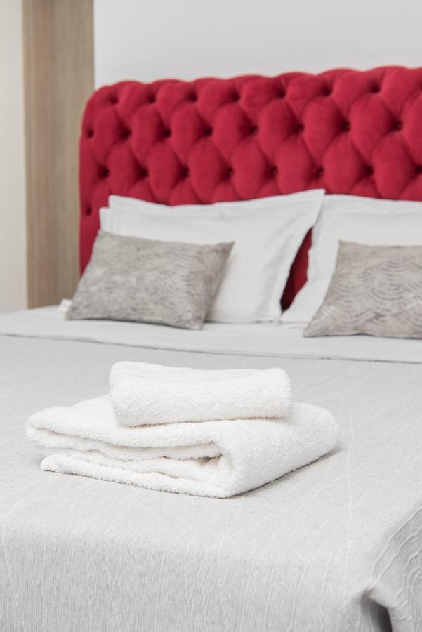 Golden Comfort Suites Vóthon Eksteriør billede