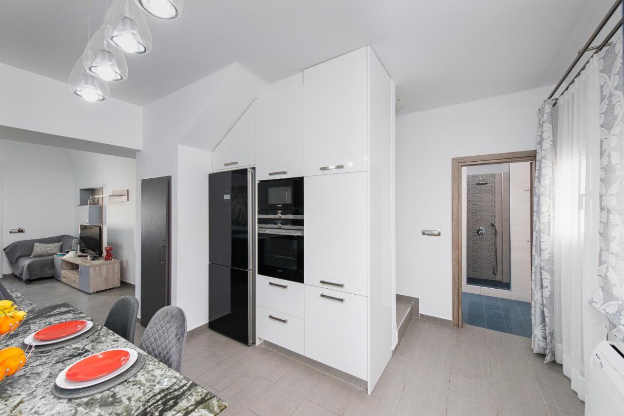 Golden Comfort Suites Vóthon Eksteriør billede